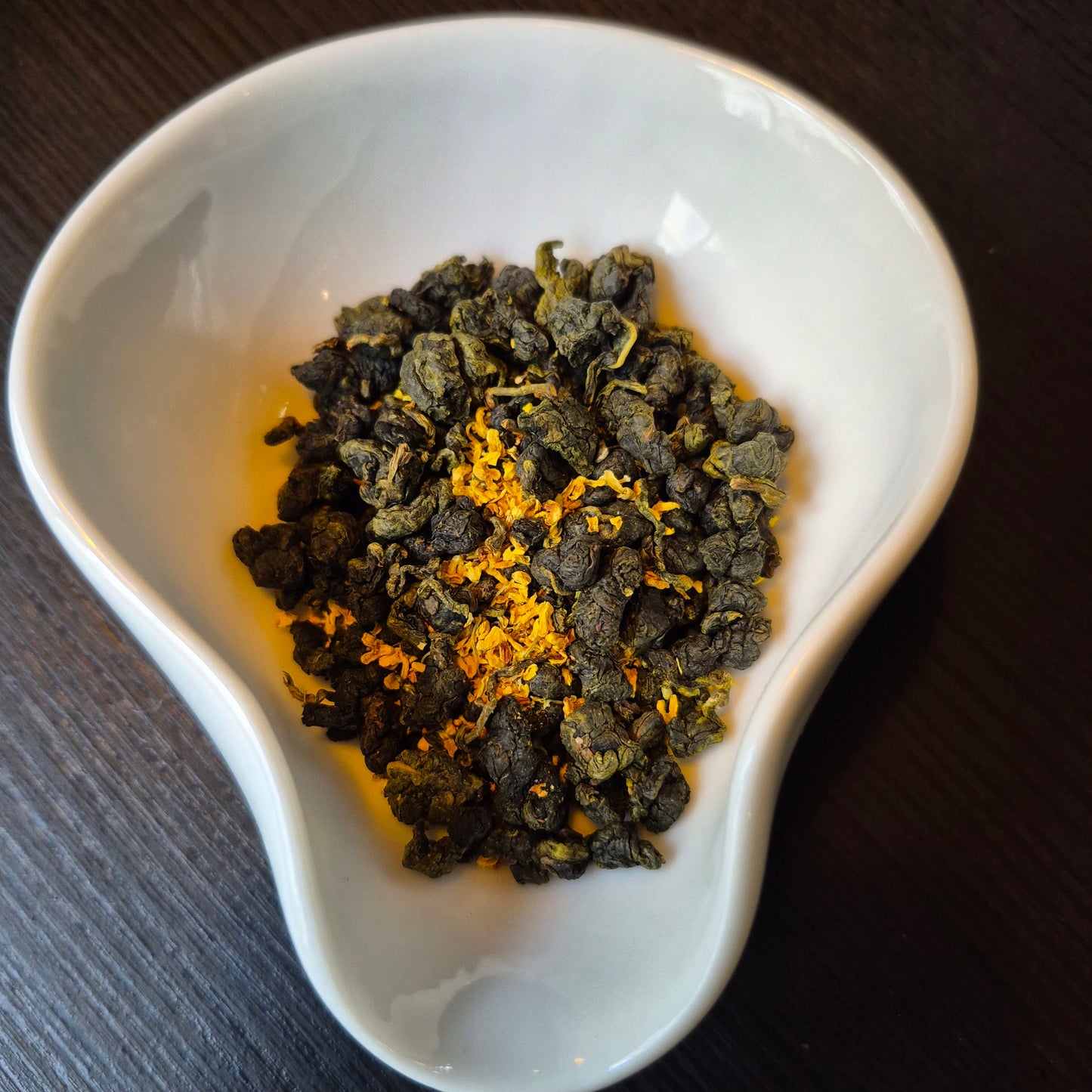 Osmanthus Oolong from Zhu Shan, Taiwan 桂花烏龍茶