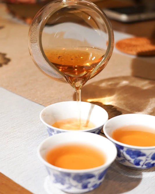 WuYi oolong tēja, Taivāna, 武夷烏龍茶 (中焙)