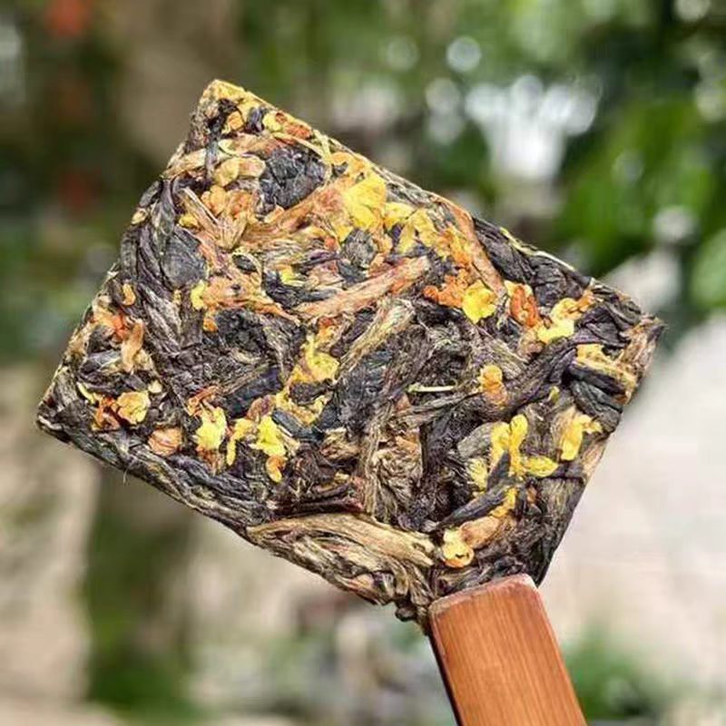 Biscuit osmanthus Black tea