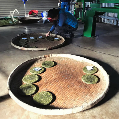 WuYi Hong Shui oolong tējas pankūka, Taivāna, 2019, 100gr 台湾红水乌龙茶饼